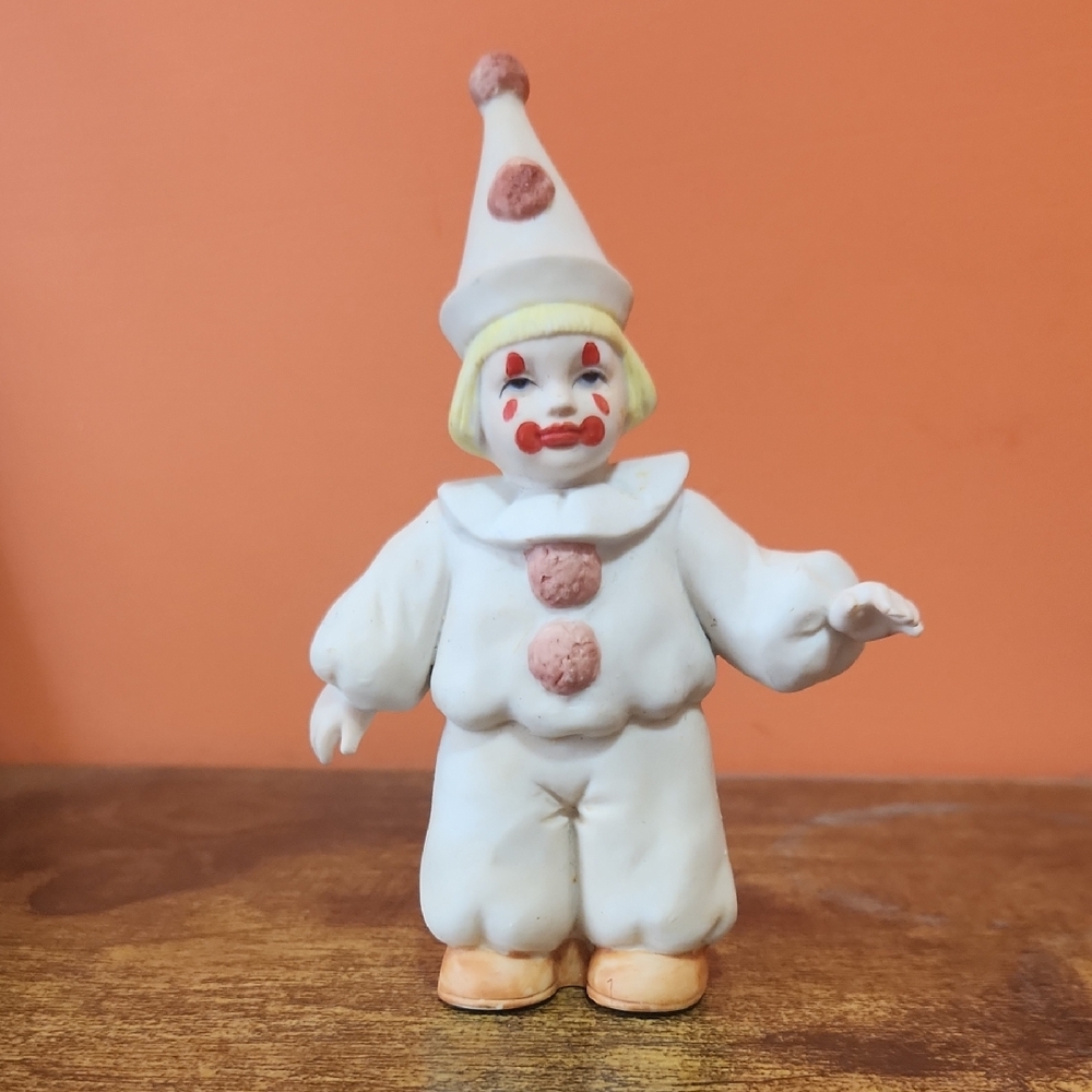 Unbranded Ceramic Clown